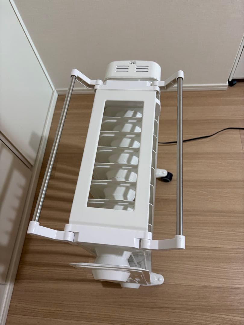 【美品】DBK オイルヒーター DRC131 ホワイト