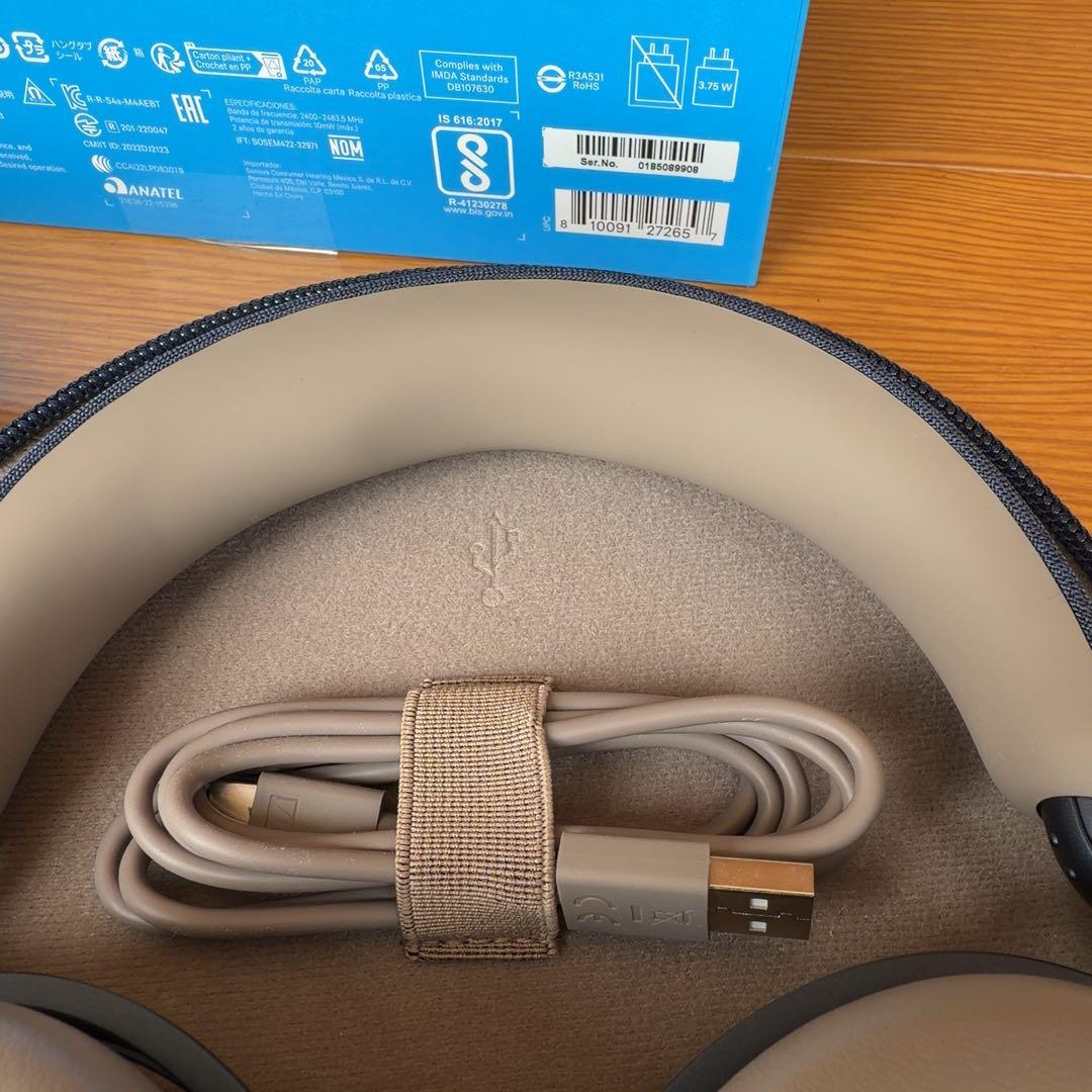 ヘッドホン SENNHEISER MOMENTUM 4 Wireless & BTD 700