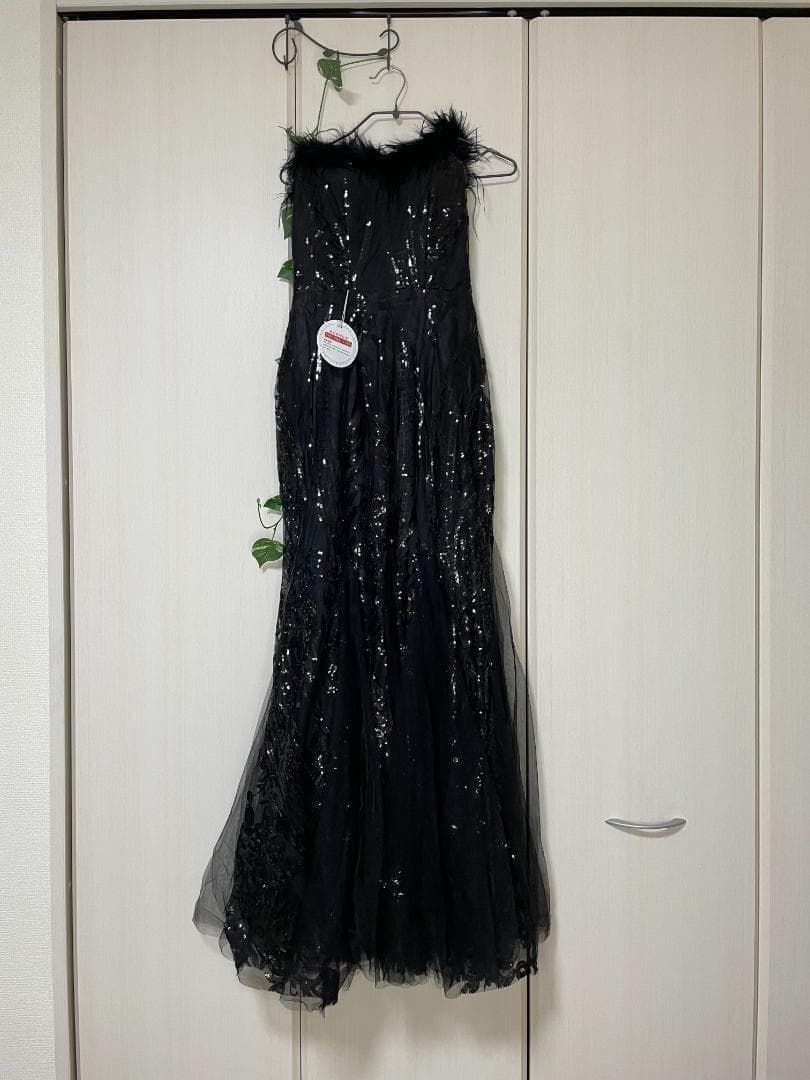 イブニングドレス　パーティードレス　スパンコール　カラーブラック　サイズXL
