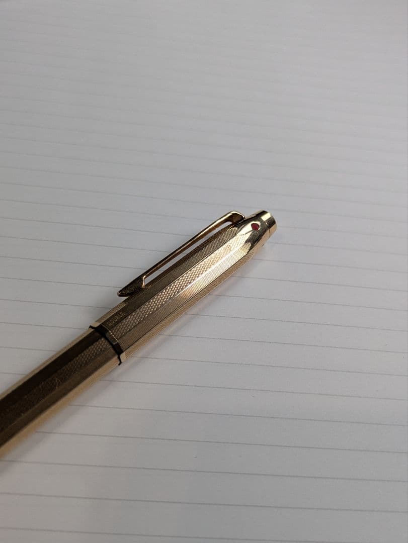 ロットリング　rotring 4色ボールペン　振り子式