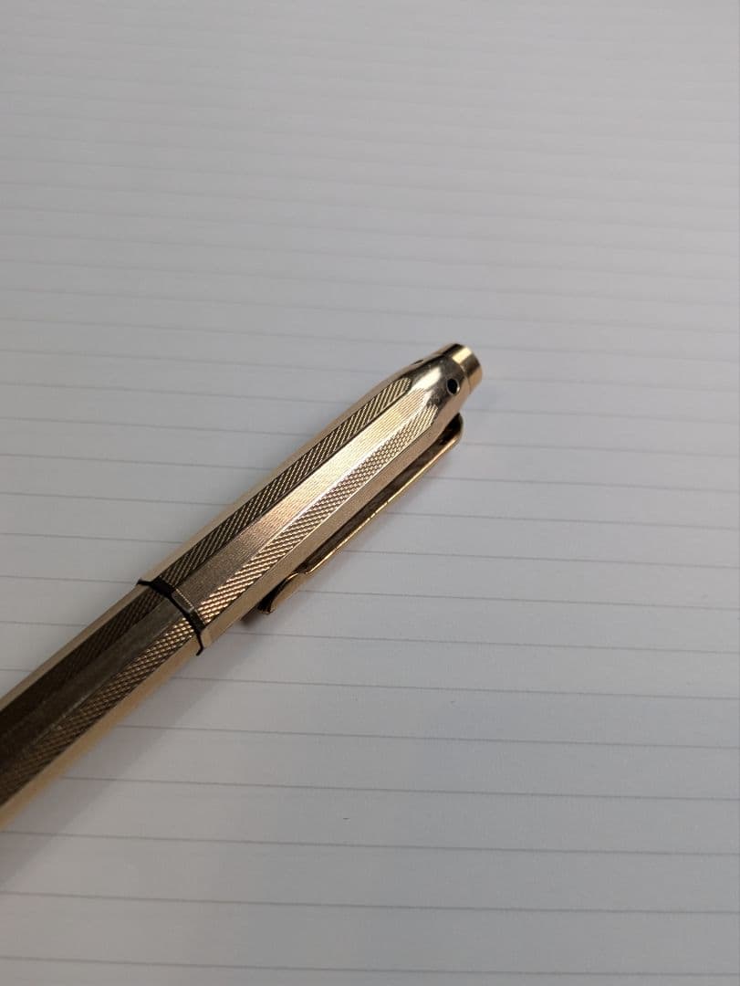 ロットリング　rotring 4色ボールペン　振り子式