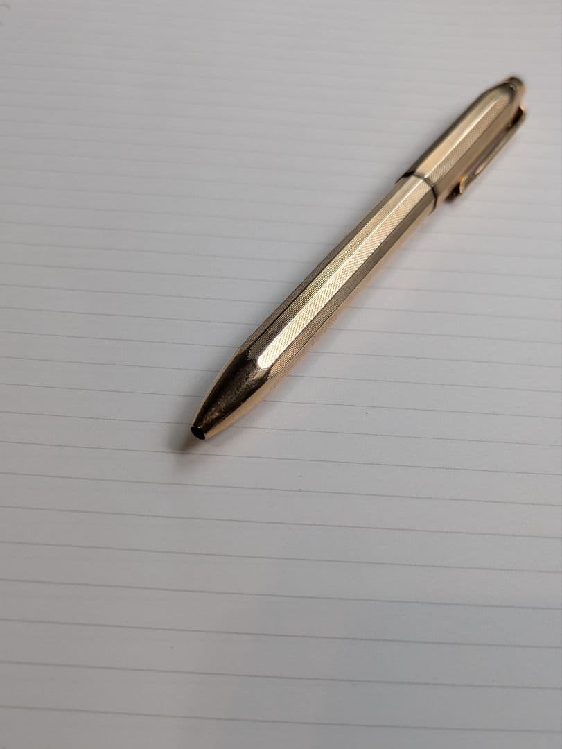 ロットリング　rotring 4色ボールペン　振り子式