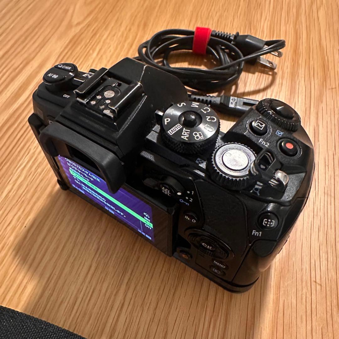 Olympus OM-D E-M1 Mark II カメラ 一眼レフ 訳あり