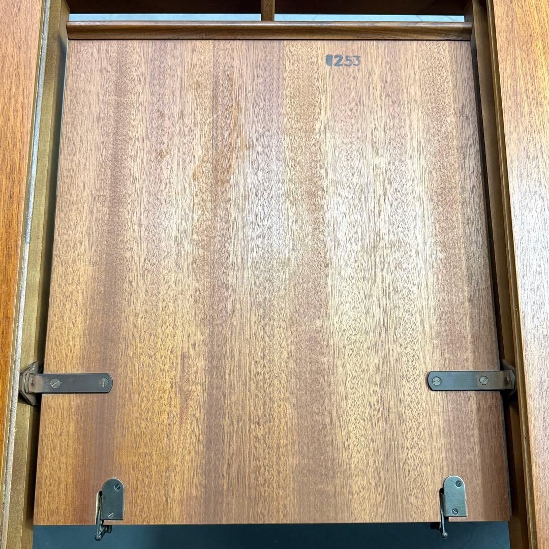 G-PLAN(ジープラン) /ホエール オーバルダイニングテーブル (401)