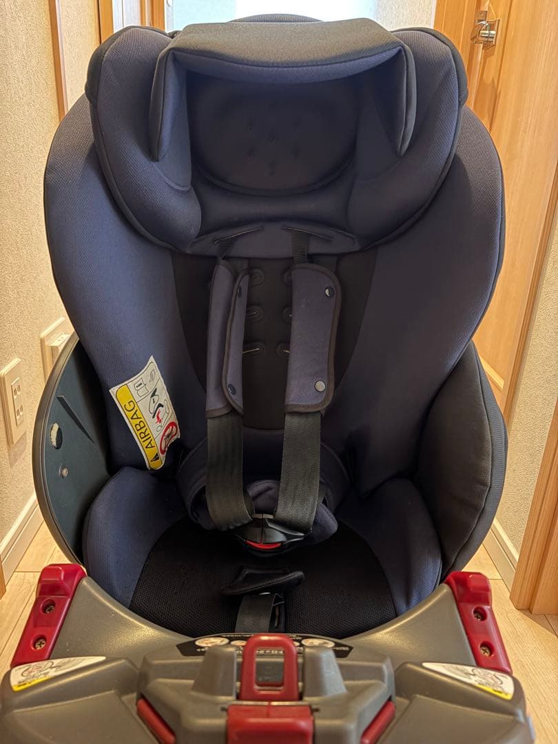 アップリカ ディアターンプラスAB チャイルドシート 新生児 回転 フラット