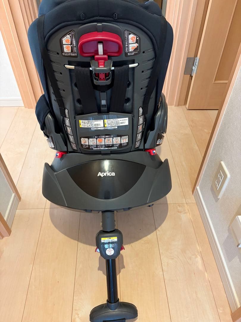 アップリカ ディアターンプラスAB チャイルドシート 新生児 回転 フラット