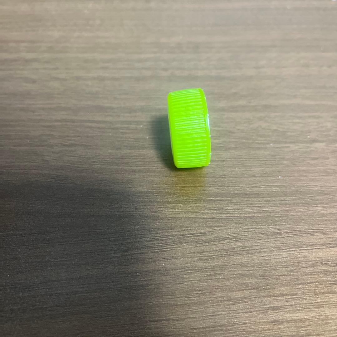蛍光グリーン 飲料ボトル用キャップ