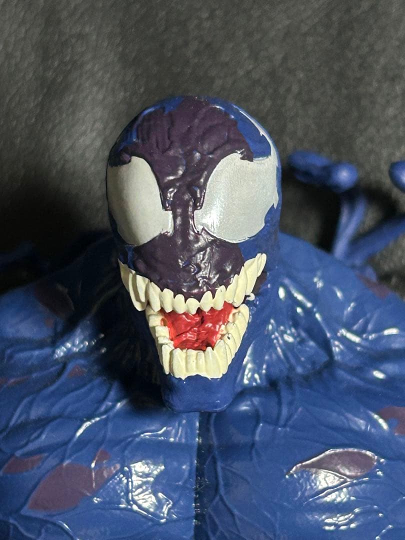 マーベルレジェンド ライオット