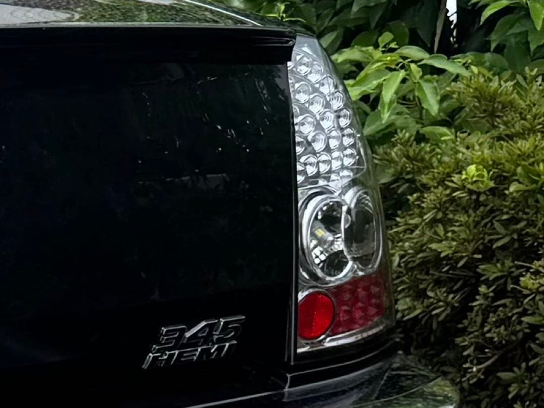 2005-2007y クライスラー 300C LEDテールライト