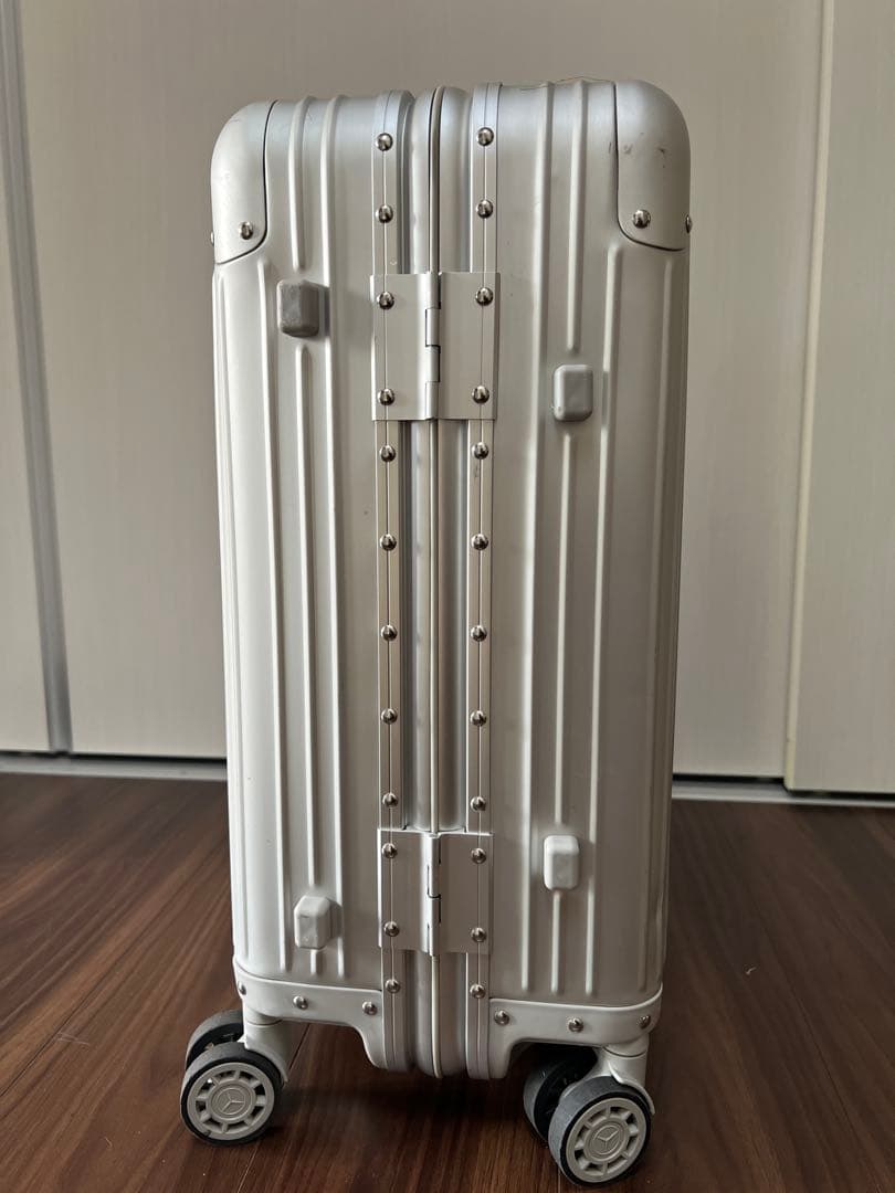 【のり】メルセデス・ベンツ 32L 機内持ち込み 4輪 TSAロック