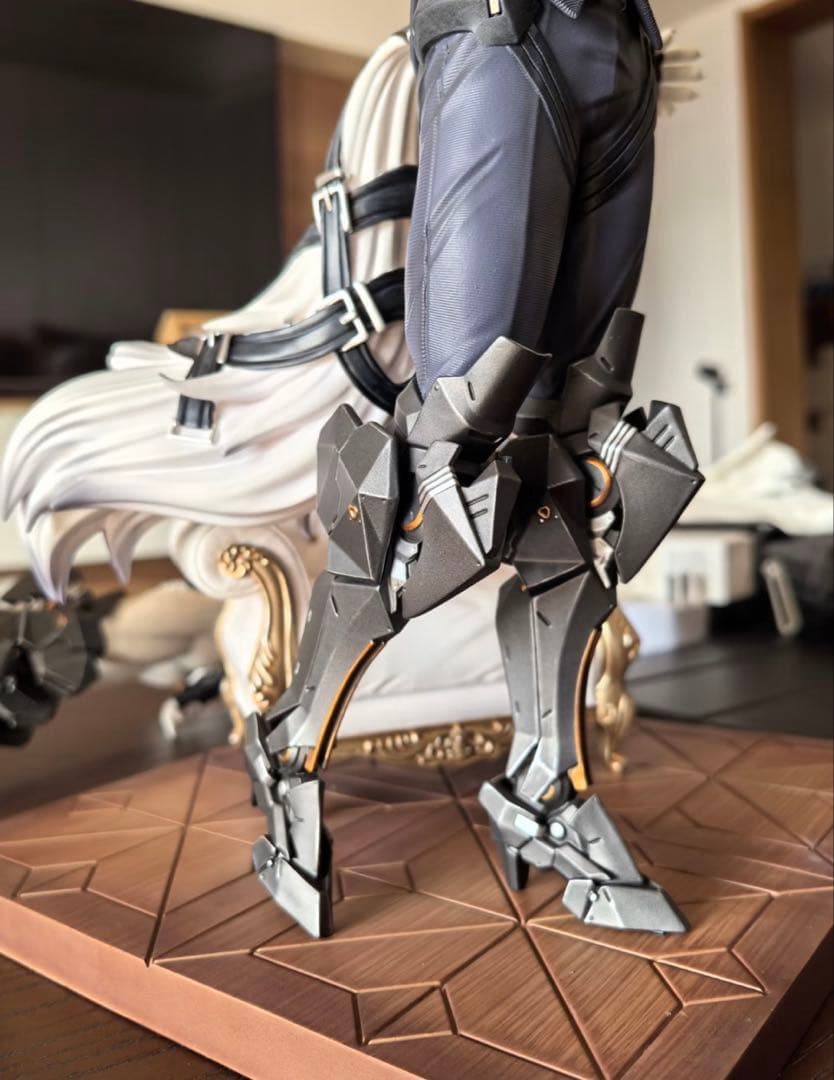 ゼンレスゾーンゼロフォン・ライカンLingzeフィギュアガレージキットスタチュー