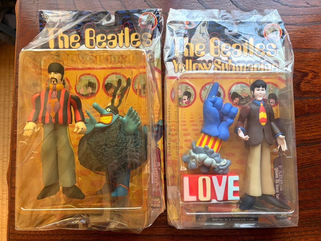 ビートルズ/イエロー・サブマリン　フィギュア　2体セット/マクファーレン社製