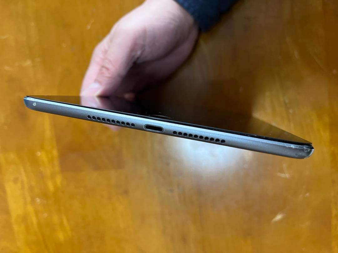 【tom ジャンク】iPad mini 5 Wi-Fi+cellular