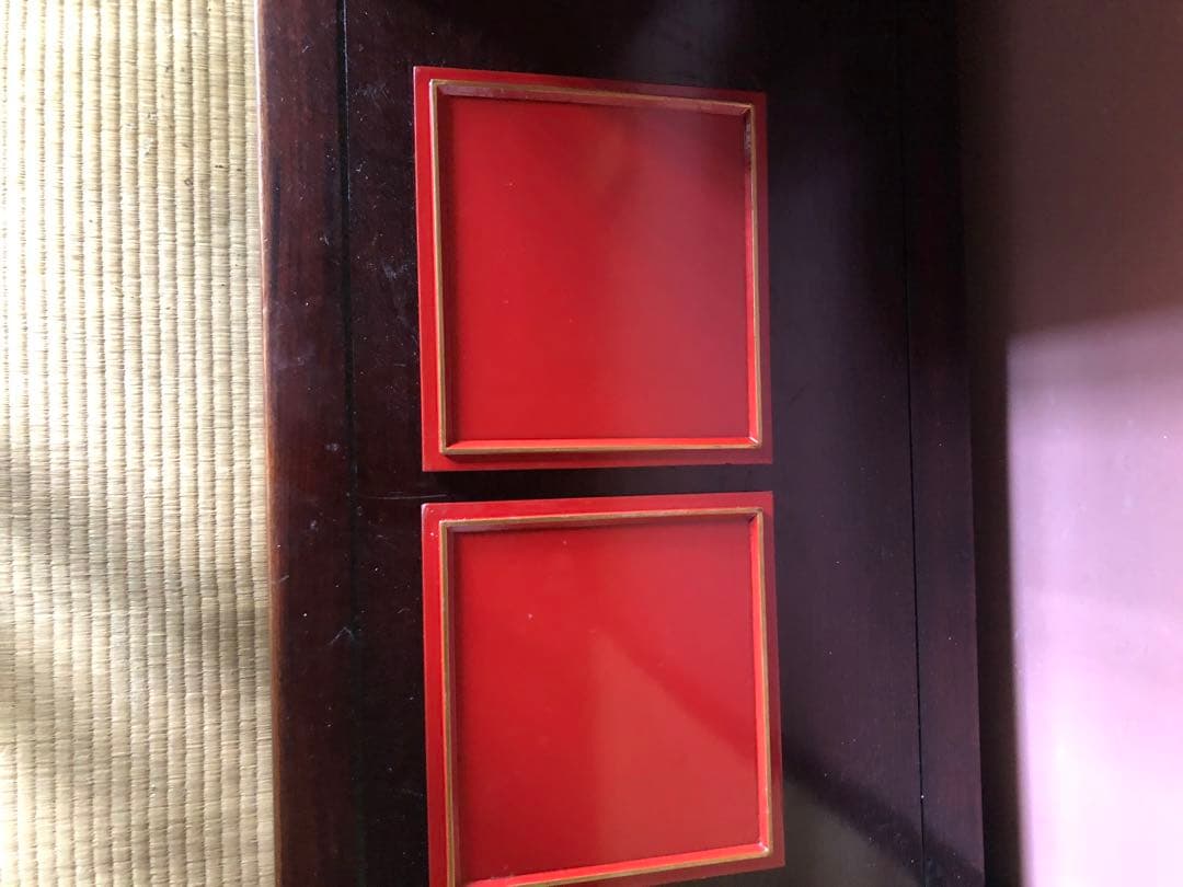 蔵にあった朱塗菊松竹梅文蒔絵重箱　五段重　二枚蓋