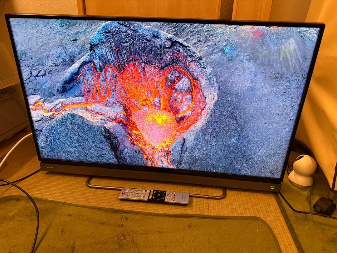 TOSHIBA 東芝　40V30 40型　スマートテレビ　2017年製　超美品！