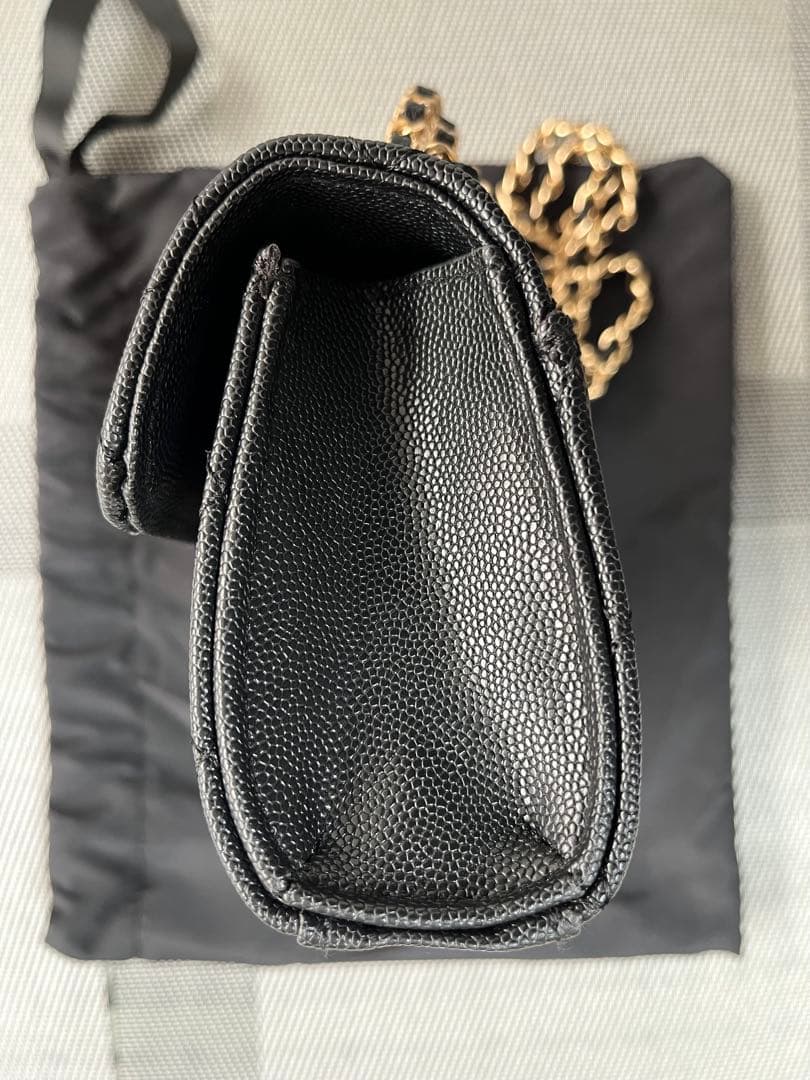 CHANEL ノベルティ キルティング ショルダーバッグ ゴールドチェーン