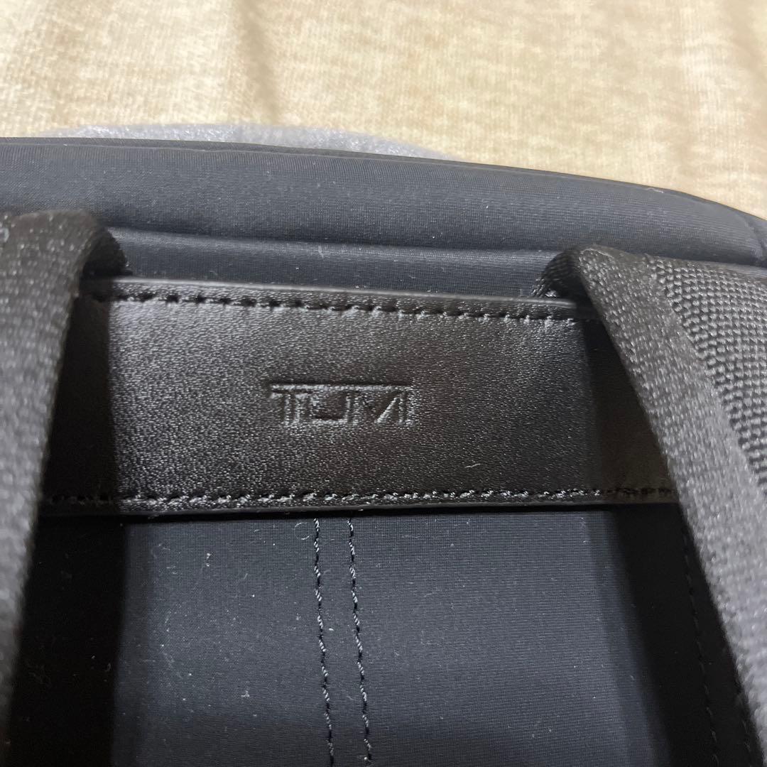 専用布製ケース付き　完全未使用　TUMI ブラック ビジネスバッグ(リュック式