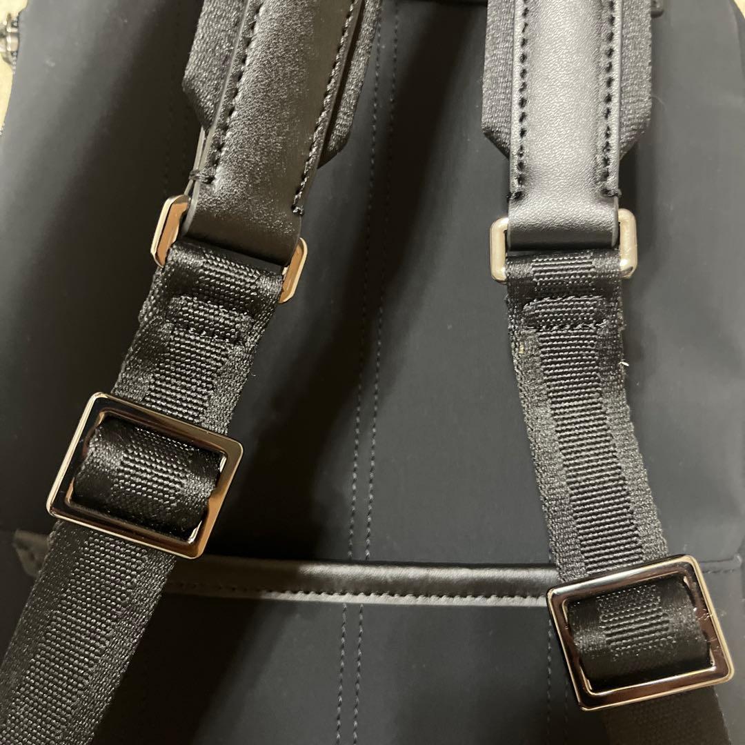 専用布製ケース付き　完全未使用　TUMI ブラック ビジネスバッグ(リュック式