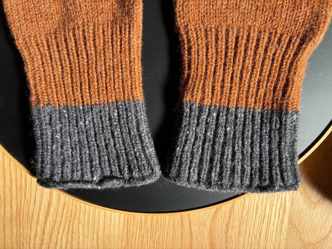 MARGARET HOWELL【スコットランド製】手袋➕マフラーセット　MHL