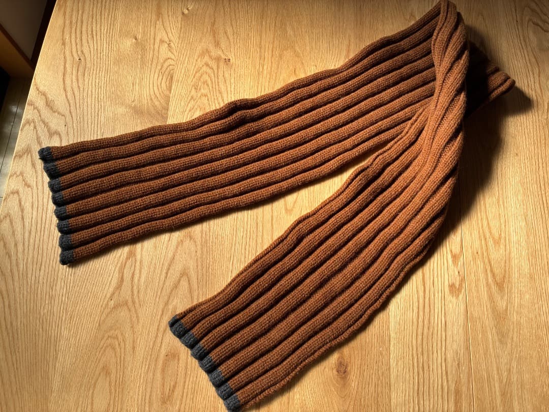 MARGARET HOWELL【スコットランド製】手袋➕マフラーセット　MHL