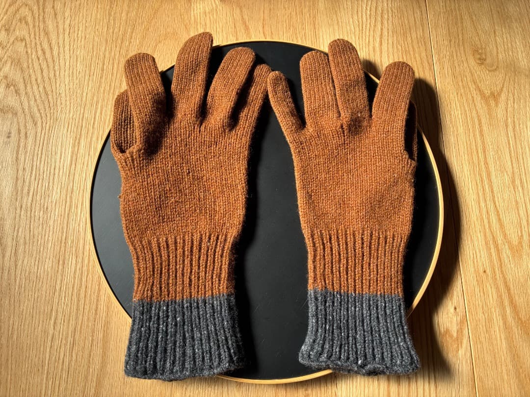 MARGARET HOWELL【スコットランド製】手袋➕マフラーセット　MHL