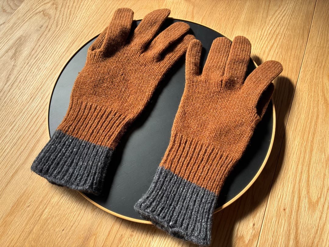 MARGARET HOWELL【スコットランド製】手袋➕マフラーセット　MHL