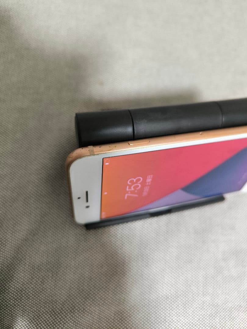 Apple iPhone 8 ゴールド