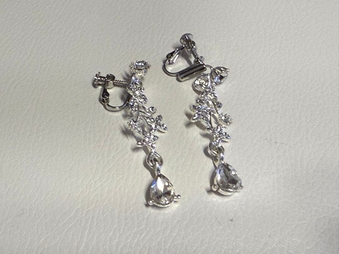 BRIDE ME ティアラ、イヤリング、ネックレスセット