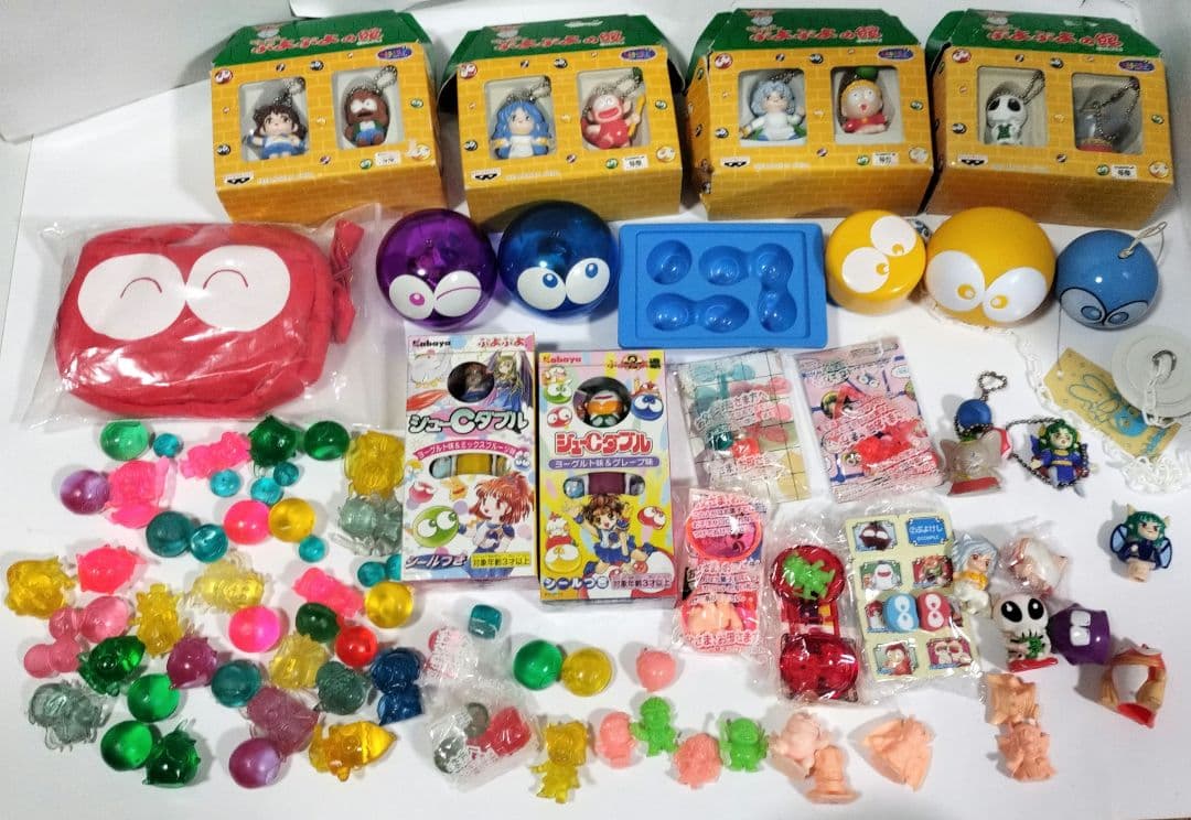 ぷよぷよ　食玩　大量グッズ　カバヤ　塩ビ　消しゴム　フィギュア　人形　コンパイル