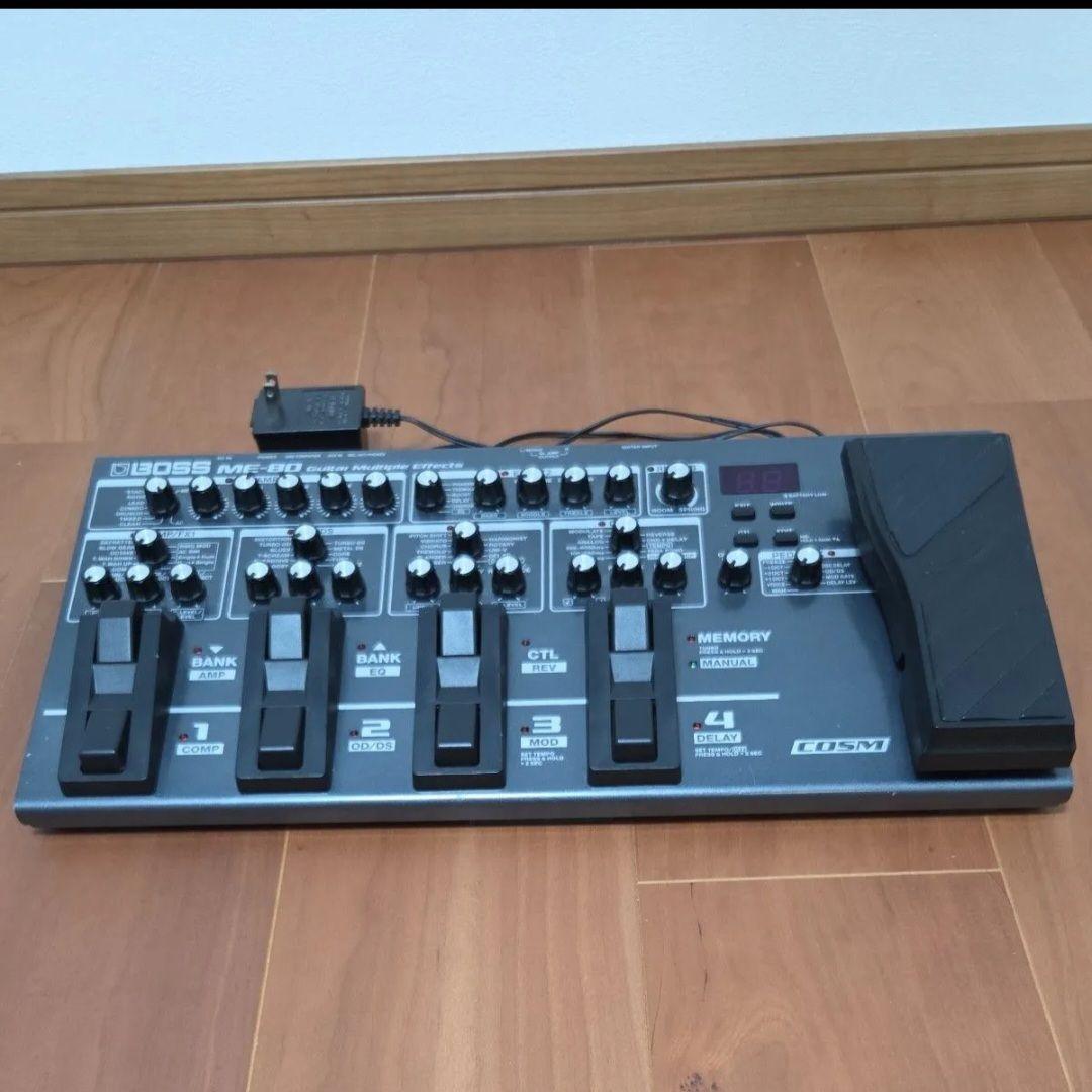 BOSS ME-80 ギターエフェクター