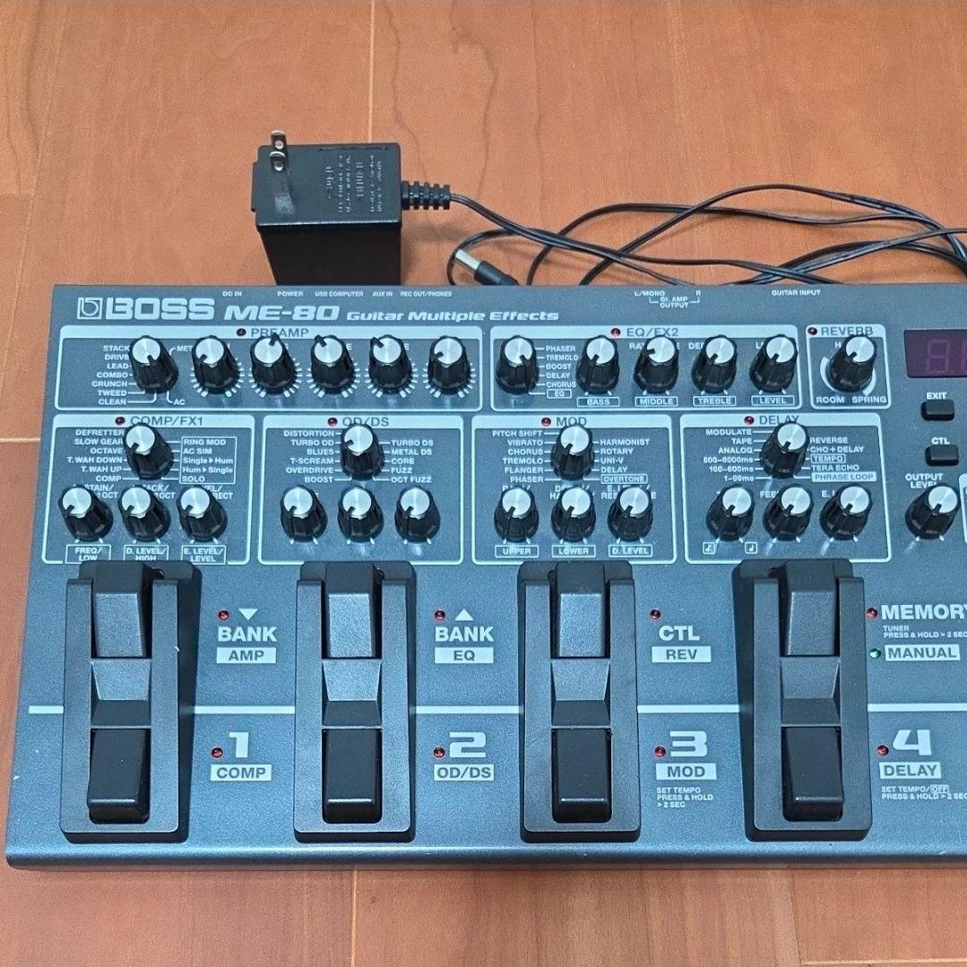 BOSS ME-80 ギターエフェクター
