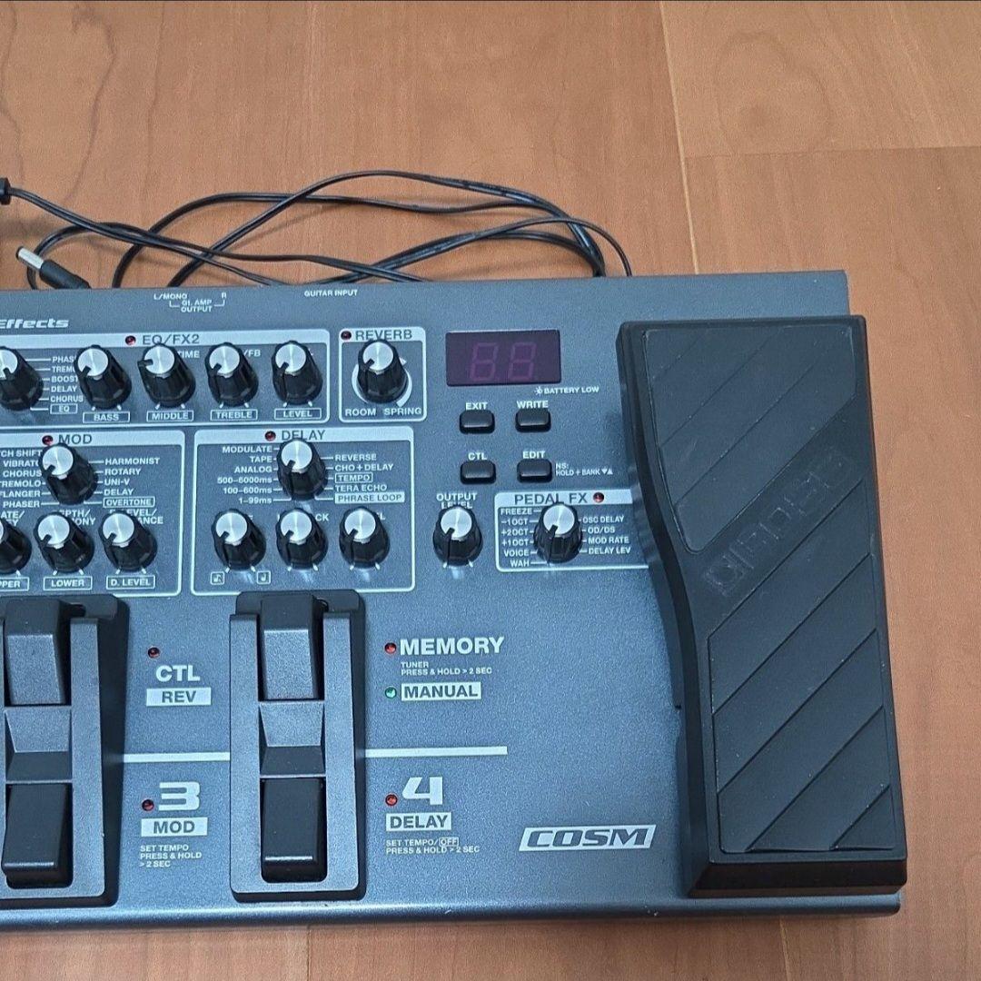 BOSS ME-80 ギターエフェクター