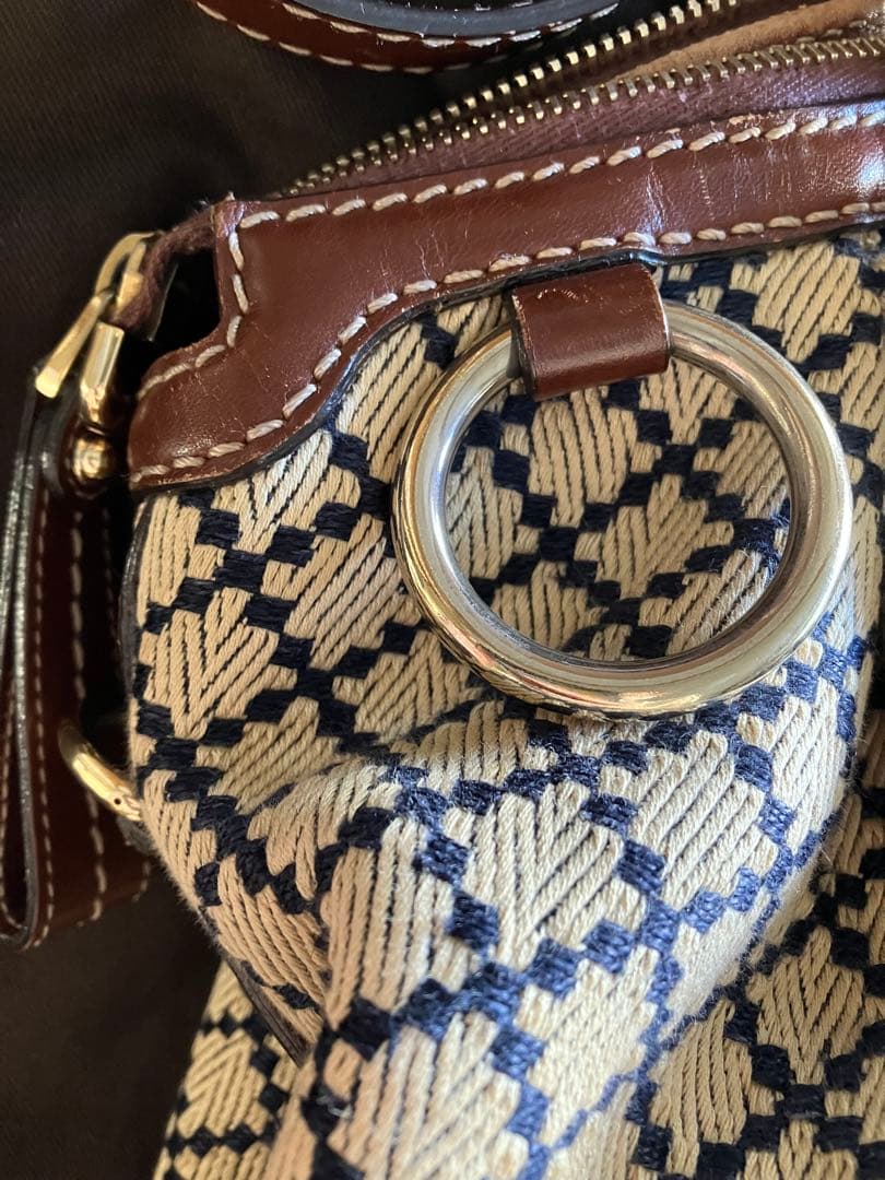 グッチ　ディアマンテ　中古品　2wayバッグ　ショルダー