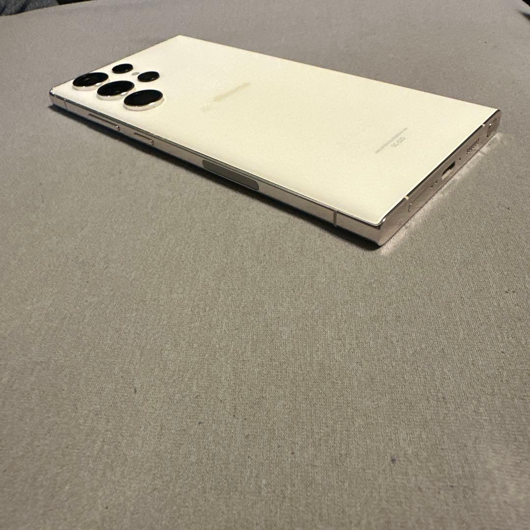 Galaxy S23 Ultra 256GB SC-52D SiMフリー