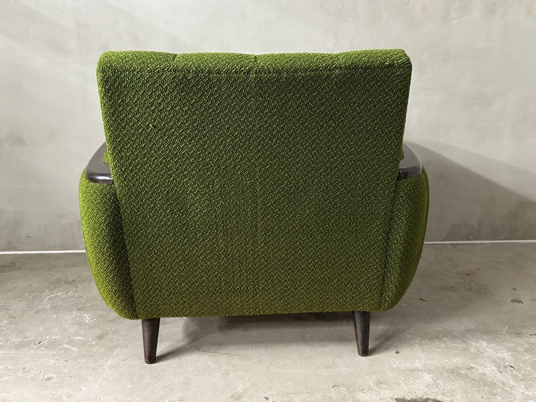 ヴィンテージ　アームチェア　1人掛けソファ　ラウンジチェア　ミッドセンチュリー