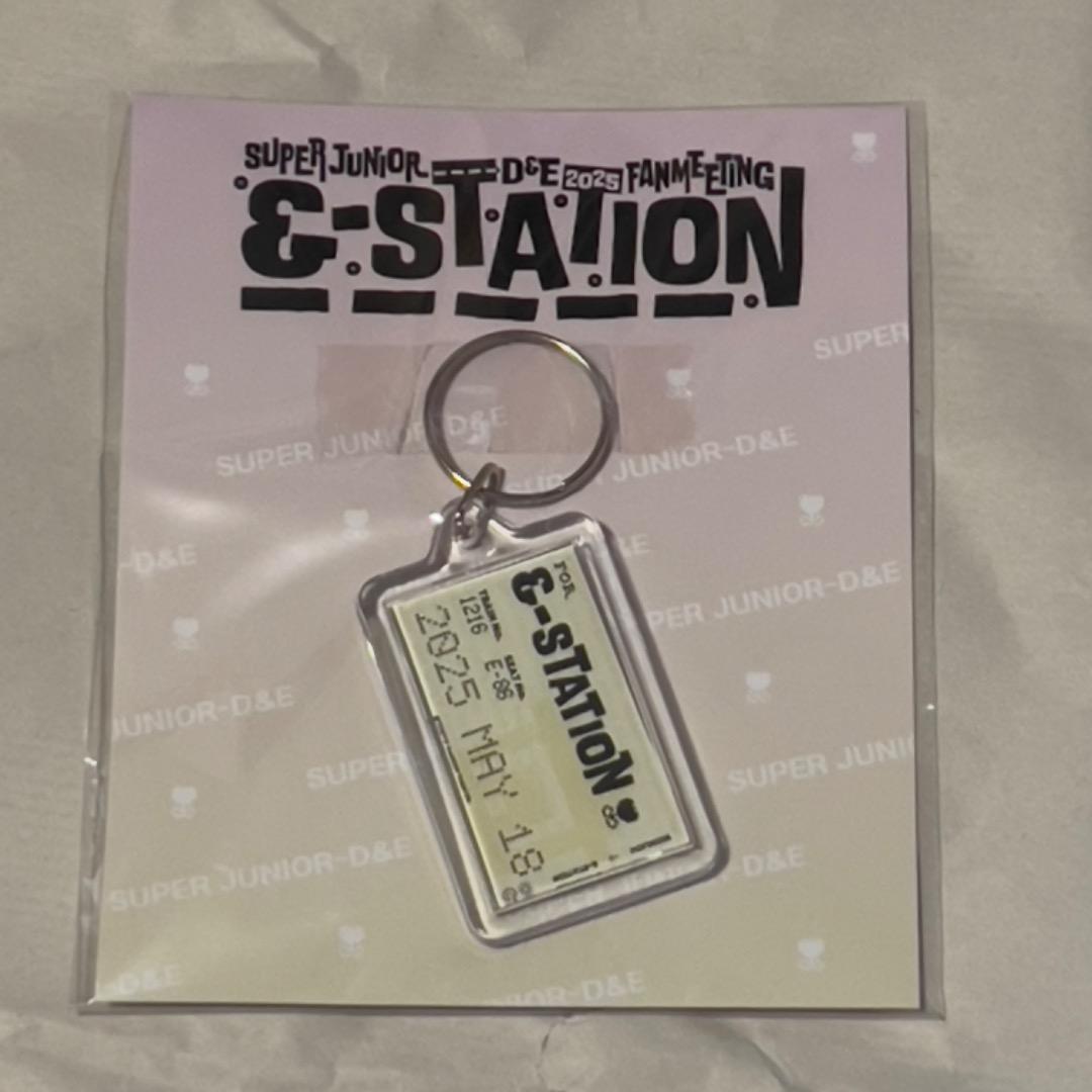 ウニョク 特典トレカ Tシャツ アクスタ キーホルダー D&E ペンミ ドンヘ