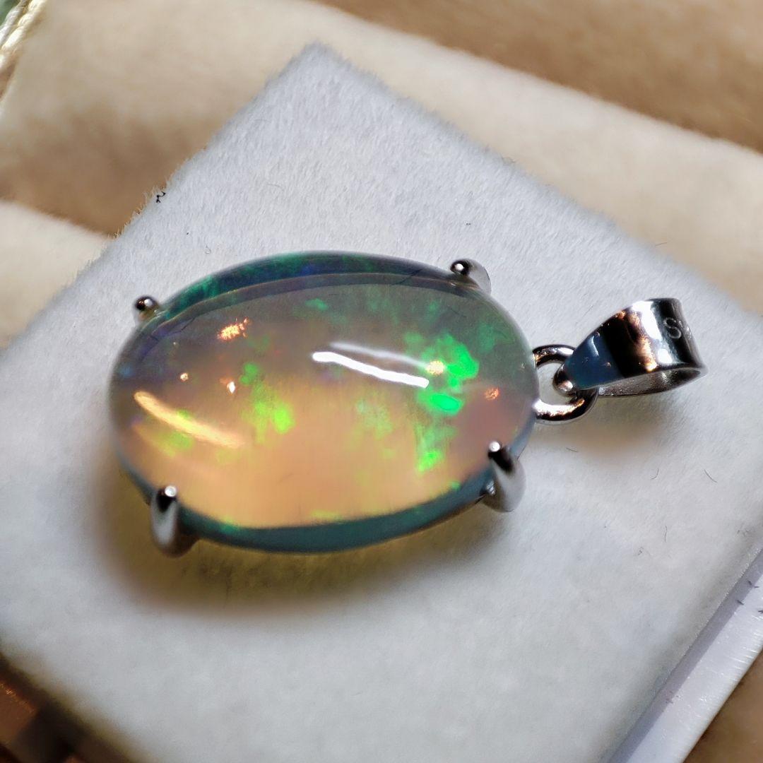 天然石エチオピアオパール　ペンダントトップ　ハンドメイド　Silver 925㉔