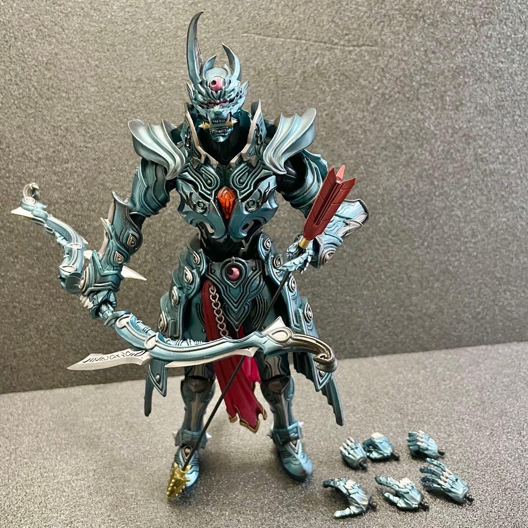 魔戒可動 牙狼 GARO 天弓騎士 ガイ ガロ フィギュア 闇を照らす者