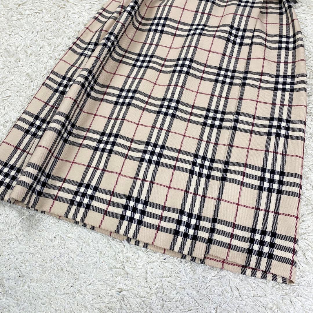 極美品 バーバリー ノバチェック スカート 安全ピン 三陽商会 38 ベージュ
