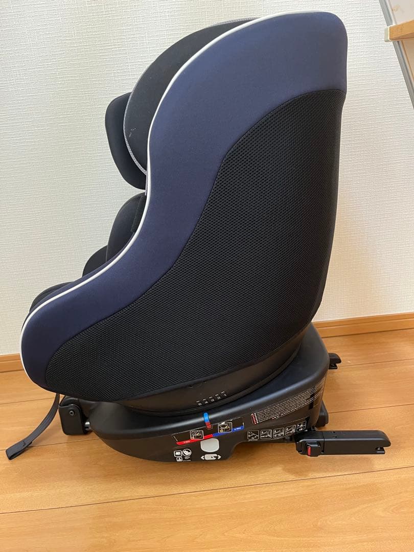 ジョイー チャイルドシート アーク 360°回転