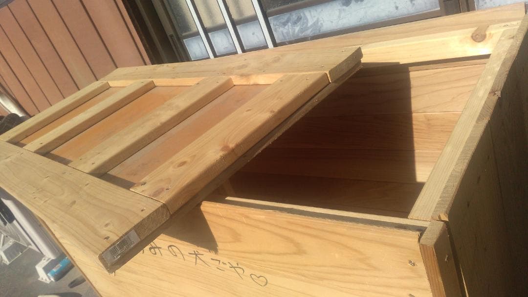 犬小屋　手作り　ヒノキ使用　愛犬が一度も入りません　上部フタ取り外し可　埼玉引取