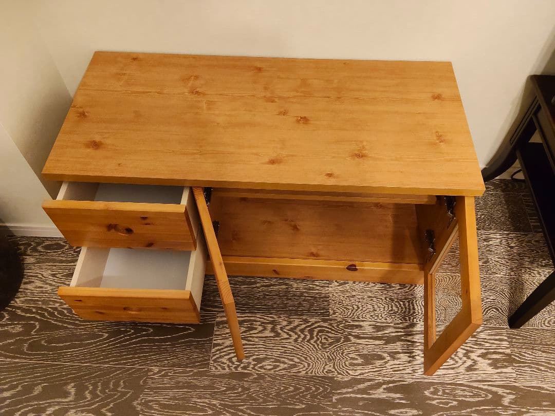 中村敬木工の木製テレビ台