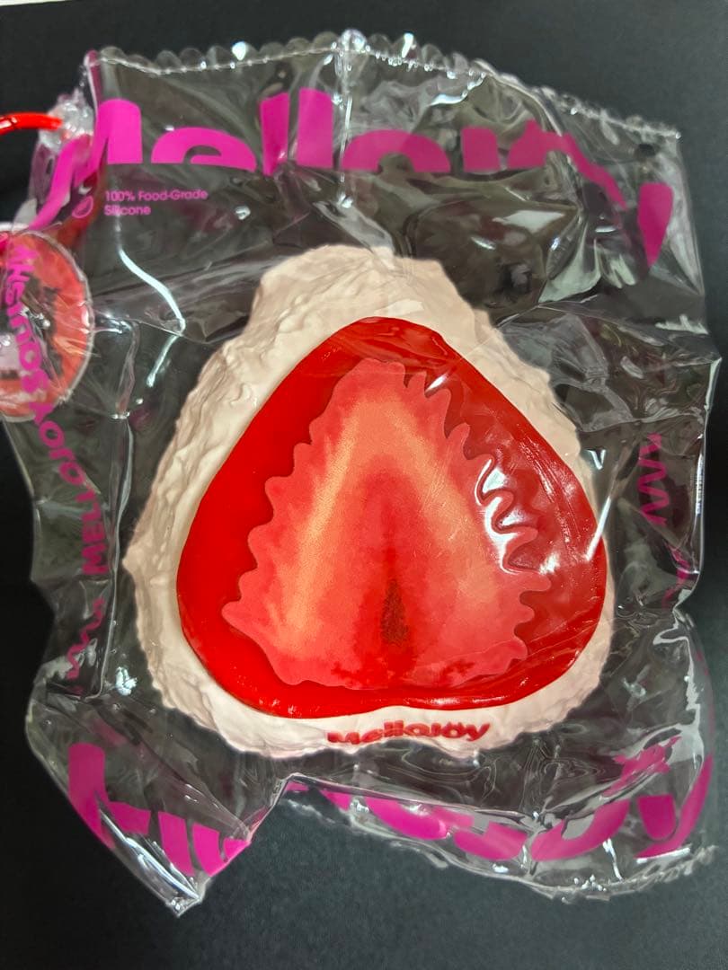 ト*店様 ★メロジョイ　スクイーズ　クリームまみれ大福シリーズ　ストロベリー★