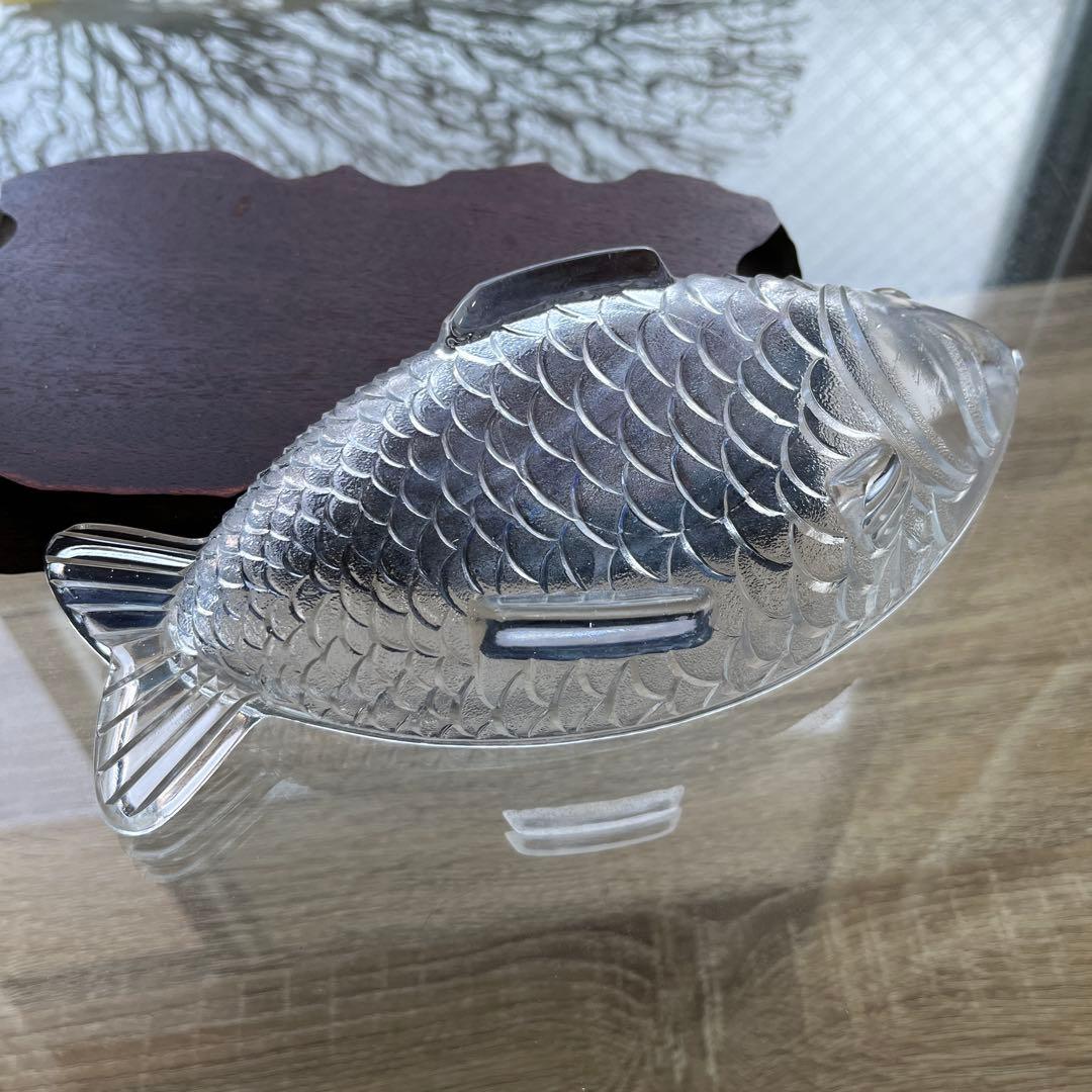 骨董　時代ガラス　希少　魚型　鯉　下駄脚付　プレスガラス　長皿　刺身皿　１客
