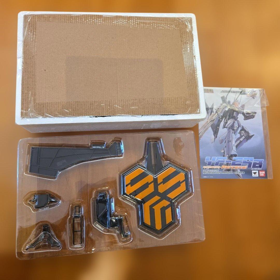 DX超合金 YF-29B パーツィバル(ロッド機) 「マクロス30 銀河を繋ぐ…