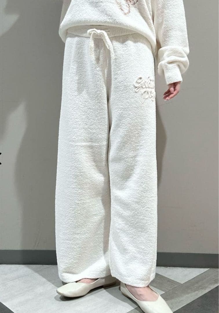 ジェラートピケ シーズージャガードプルオーバー＆ベビモコロングパンツセット