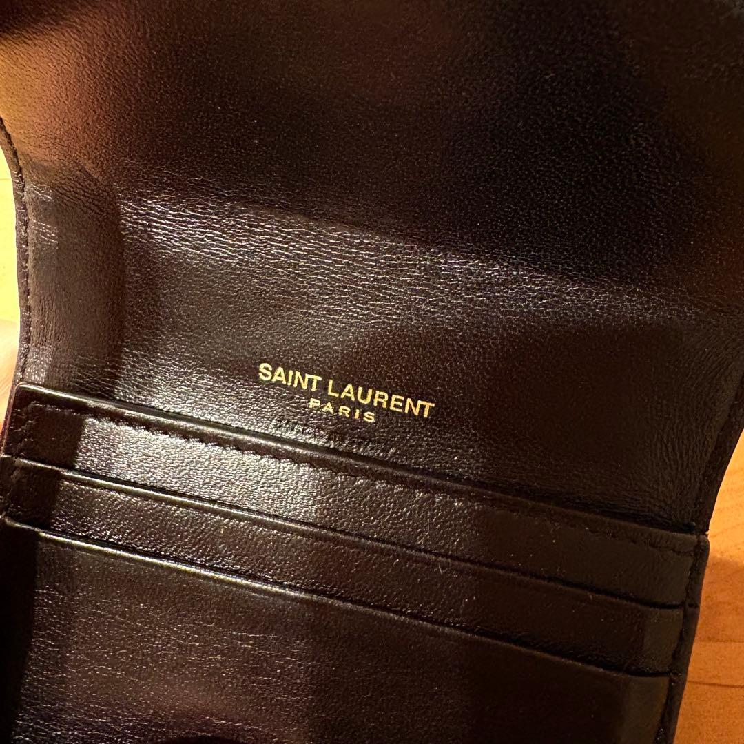イヴサンローラン 三つ折り財布 YSL カサンドラ キャビアスキン