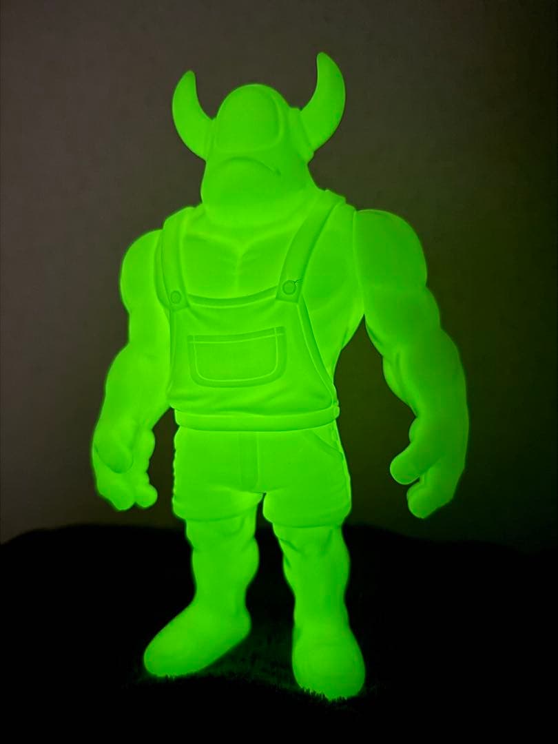 ONZI ニール 蓄光成型 ソフビ インディーズ