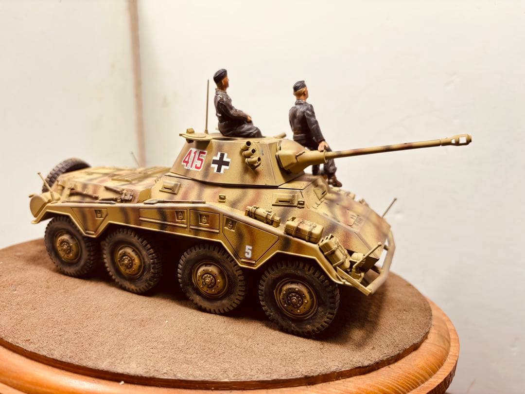 1／35 ドイツ軍8輪重装甲車プーマ