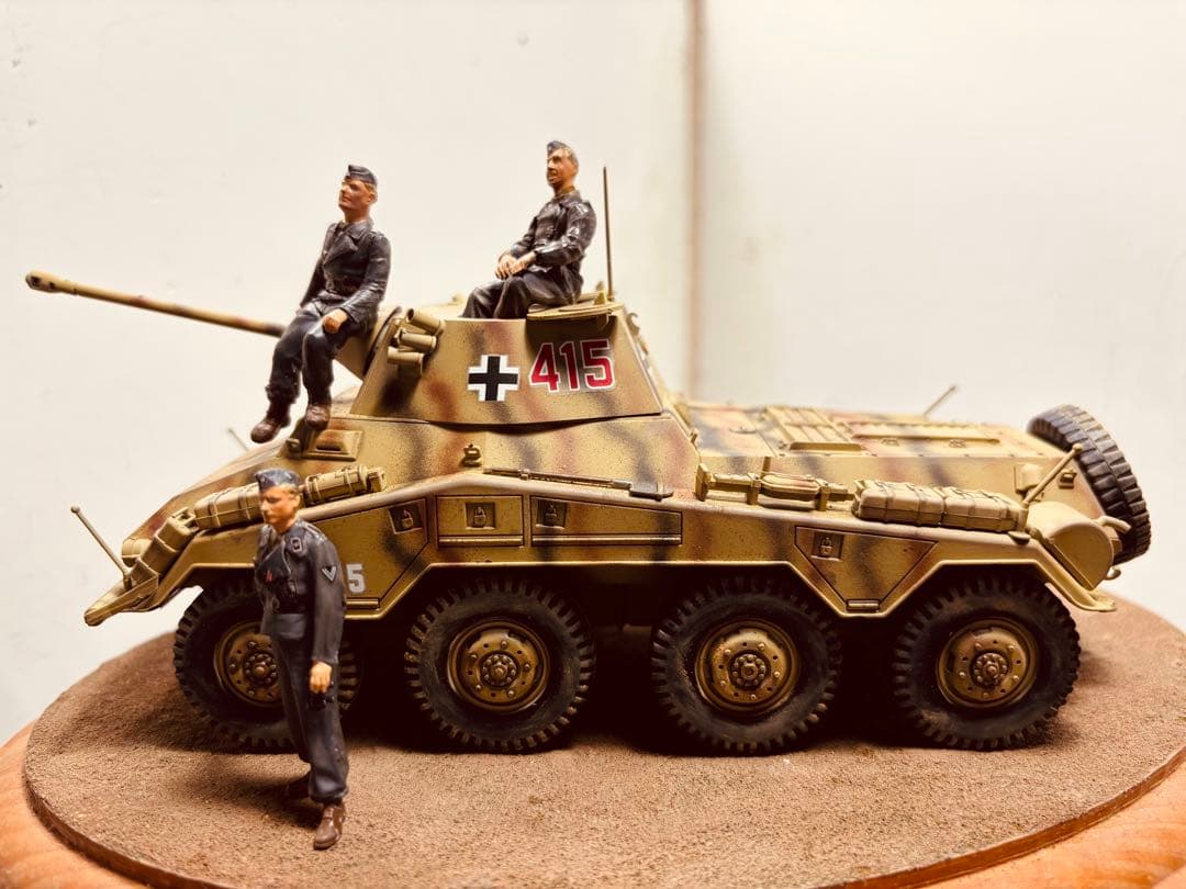 1／35 ドイツ軍8輪重装甲車プーマ